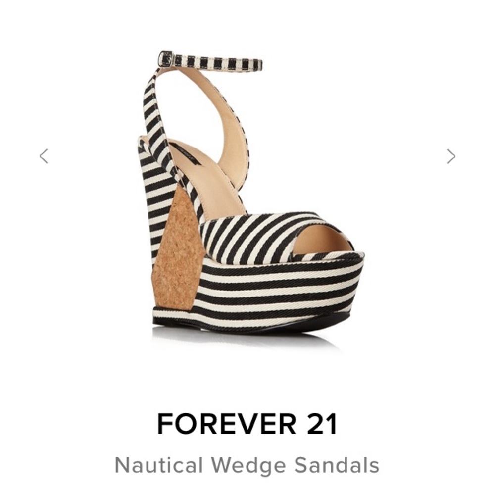⚓️<Forever 21> Nautical Stripe Wedges